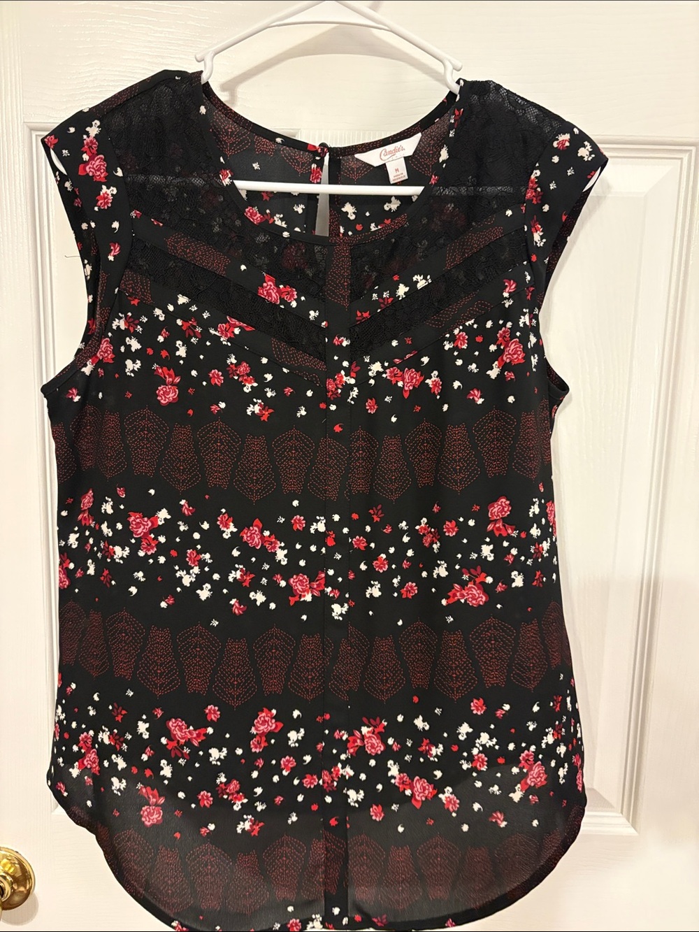 Candie's Black Floral Lace-Yoke Cap Sleeve Blouse